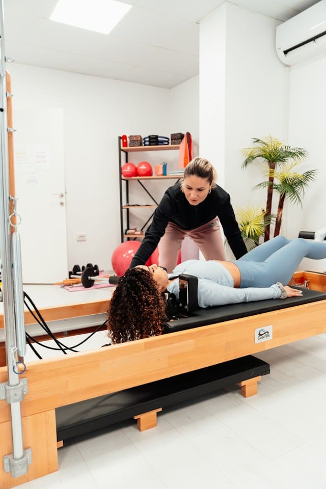 Sessão de Fisioterapia e Pilates